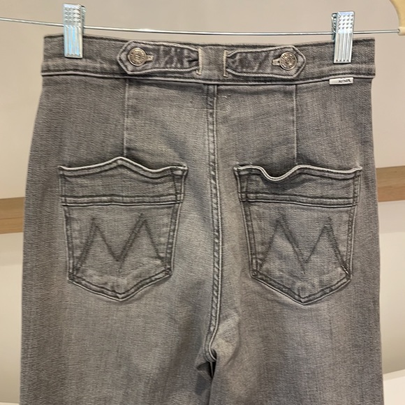 MOTHER The Loop de Loop Fray Jeans size 26 Great Condition! - Picture 6 of 7